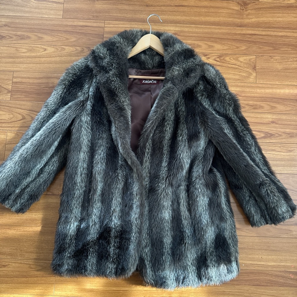 VINTAGE JORDACHE fur coat